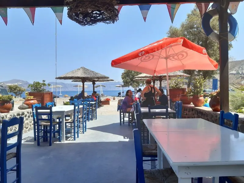 Agistri tis Thirassias in Santorini